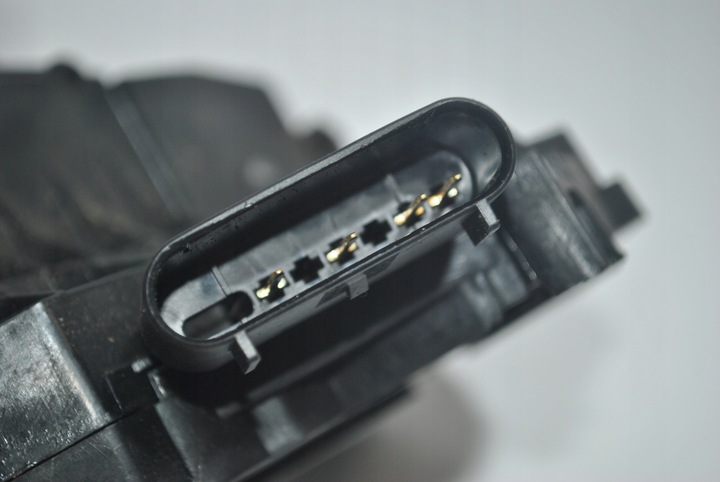 фото №5, Замок дверь правые перед ford fiesta mk4 4 pin 8a6a-a21812-bd