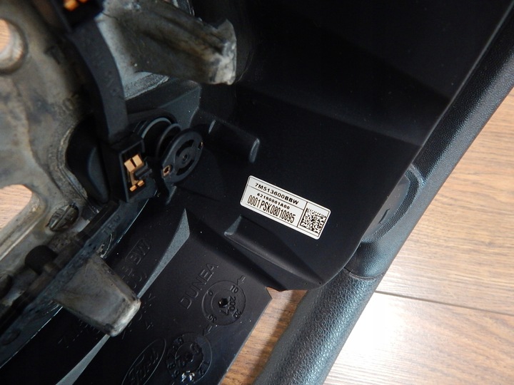 фото №9, Руль ford focus ii mk2 рестайлинг версия pod хромированные элементы