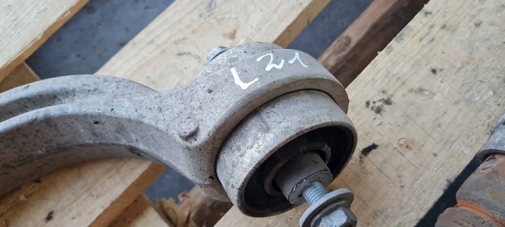 фото №10, Q7 4m ii важіль лівий перед переднє відсік для зберігання 4m0407695c