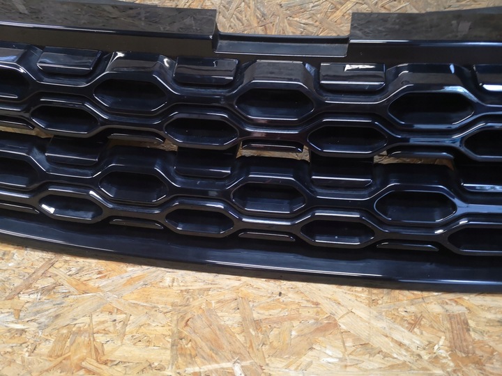 фото №9, Land rover discovery sport рестайлинг решётка радиатора решётка r-dynamic lk72-8a100