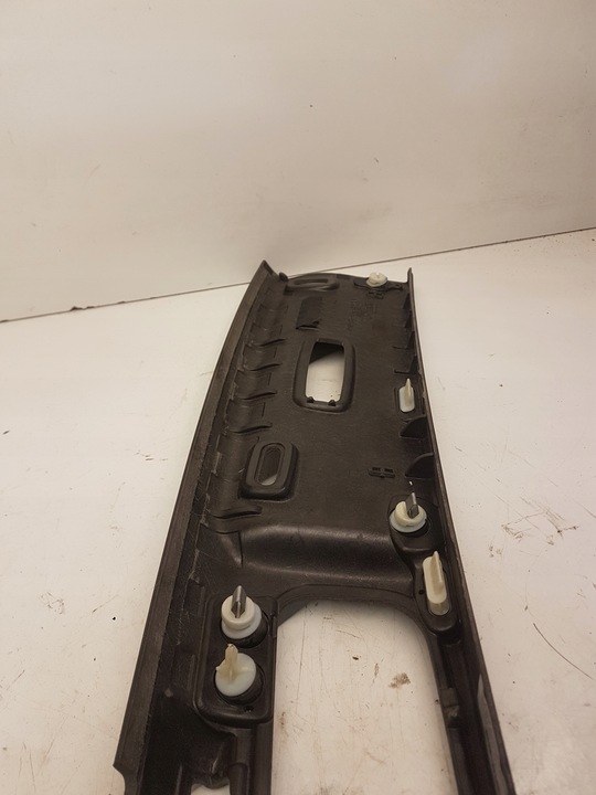 фото №5, Оббивка рами вікна audi a5 cabrio 8f0867360