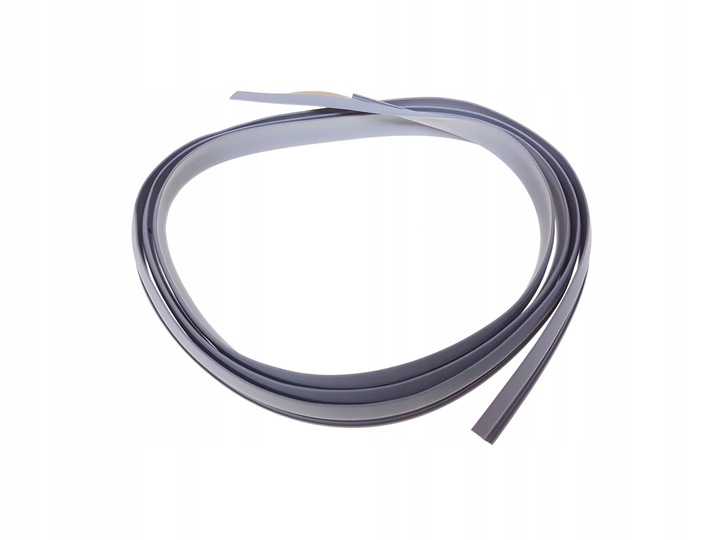 фото №1, Rav4 01-05 прокладка планка накладка крило зад