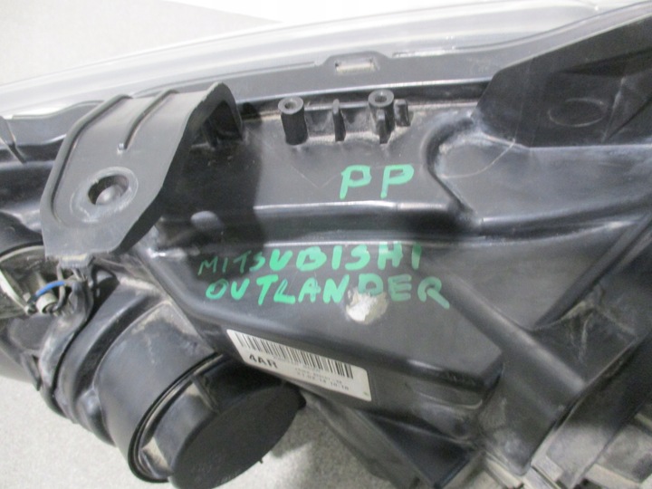 фото №12, Лампа правый перед передняя mitsubishi outlander 3 iii 12r- 8301c1-98