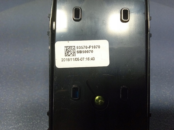 фото №6, Kia sportage iv 16- панель переключатель стекло левый перед водителя 93570-f1070