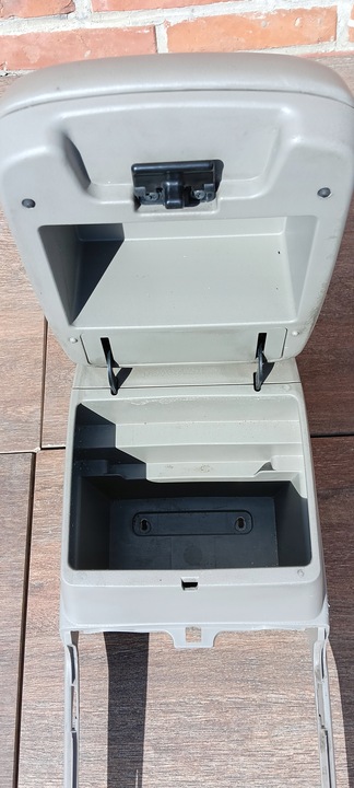 фото №13, Suzuki grand vitara ii 5-14 підлокітник