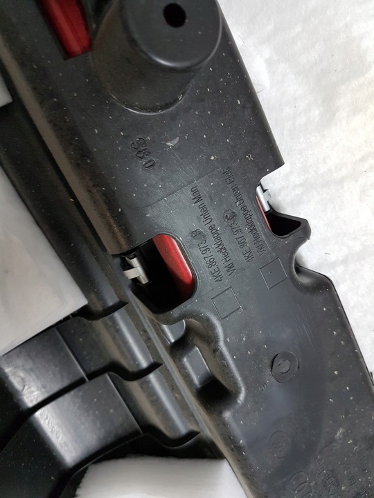 фото №11, Оснащение багажника audi etron 4ke багажник e-tron