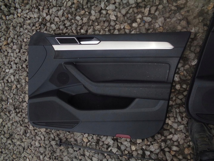 фото №16, Сидіння обшивки комплект напівшкіра алькантара vw passat b8 sedan 2014- європа