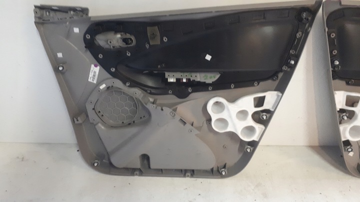 фото №5, Renault zoe обивка дверь перед левая правая