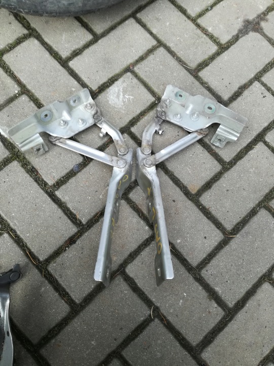 фото №1, Opel astra j петля капота праві i лівий комплект