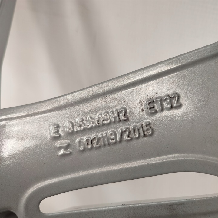 фото №13, Диск audi a4 b9 8w 19 дюймів 8,5j et32 8w0601025cd