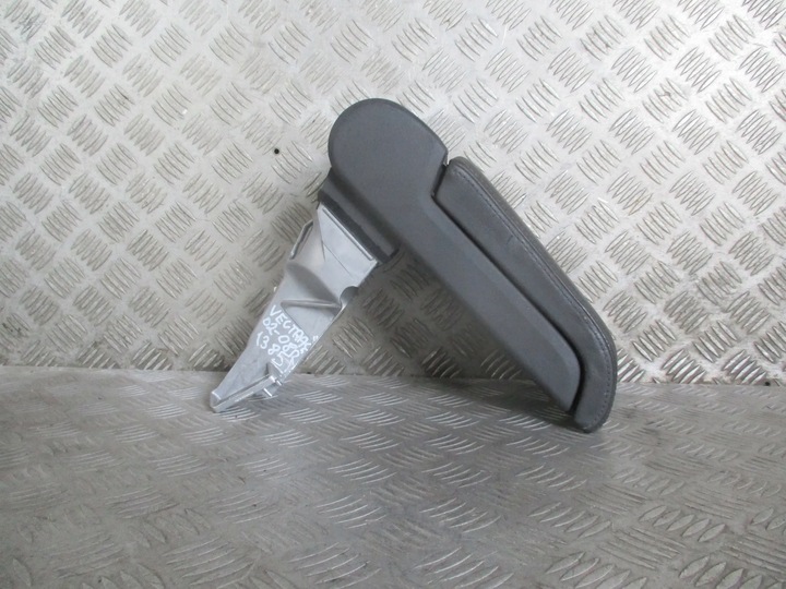 фото №6, Подлокотник 13107550 opel vectra c 2.2 b 02-08 r. hb