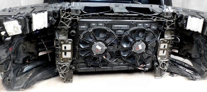 фото №10, Audi q7 4m s line перед бампер лампи капот pas крила повний led