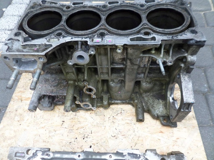 фото №7, Блок двигуна toyota avensis t27 d4d 1ad t25 стійка