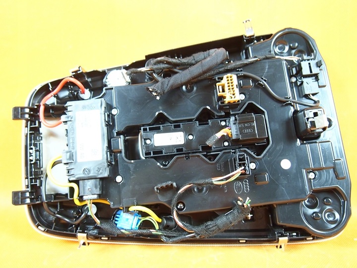 фото №10, Audi e-tron 4ke панель потолок люк 20km 4k0947135al / 4k0959728a