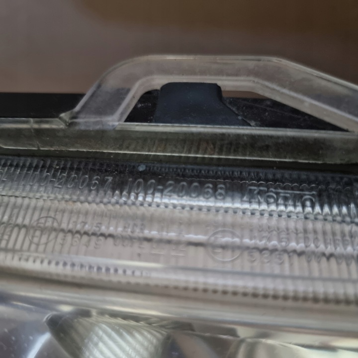 фото №8, Фара лампа правая subaru legacy outback рестайлинг 12-14