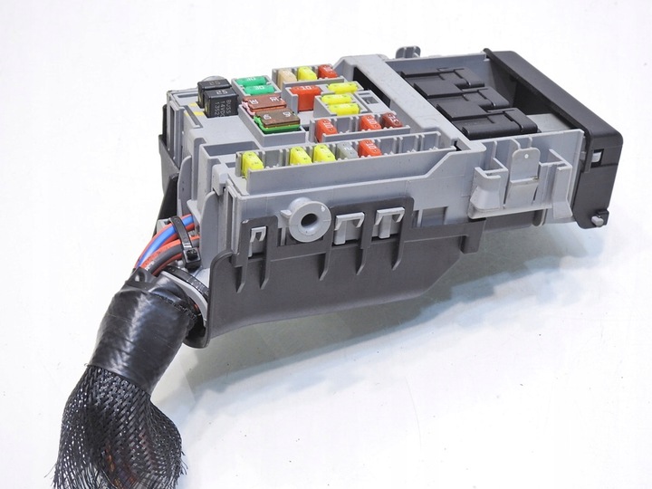 фото №7, Коробка запобіжників opel insignia a 2.0 cdti