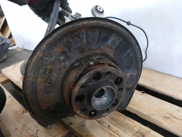 фото №9, Mercedes e a207 c207 w207 3.0 cdi ступица рычаг lt