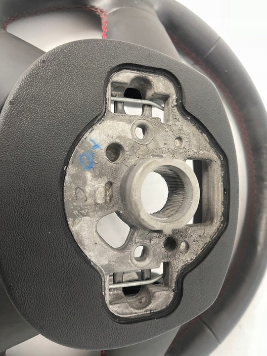 фото №10, Audi a6 4g0 c7 рестайлинг руль красная nić многофункциональная 4g0419091m