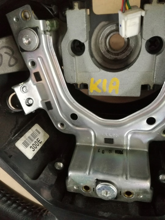 фото №7, Kia ceed i 2006 - 2012 год руль кожа чёрная мульти