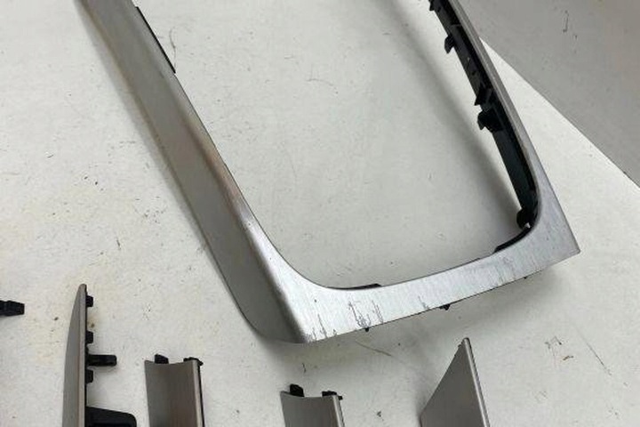 фото №8, Планка декоративная обшивка передних правых дверь audi a4 8k2, b8 8k0867410