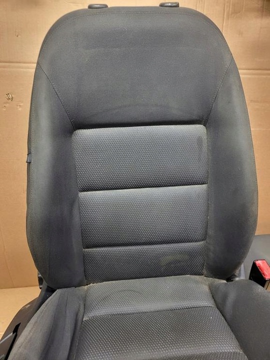 фото №12, Skoda octavia ii 04-08r hb. 5-d liftback сидіння переднє праві перед пасажира