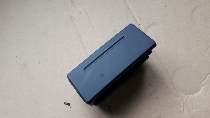 фото №1, A6 c7 4g пепельница левая левый зад задняя a7 4g