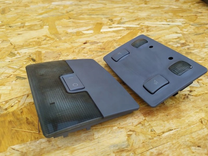 фото №16, Audi a8 d2 освещение лампа кабины 4b0947105