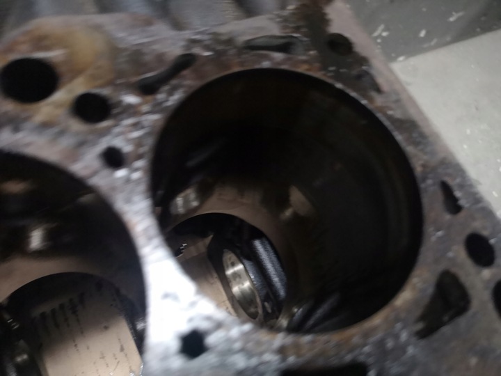 фото №13, Блок двигателя audi a4 b7 2.0 tfsi bgb голый