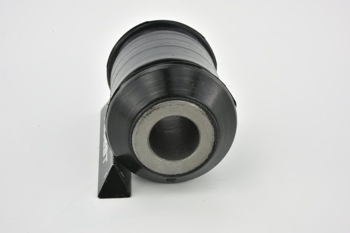 фото №12, Втулка передня важеля верхнього перед febest mab-105