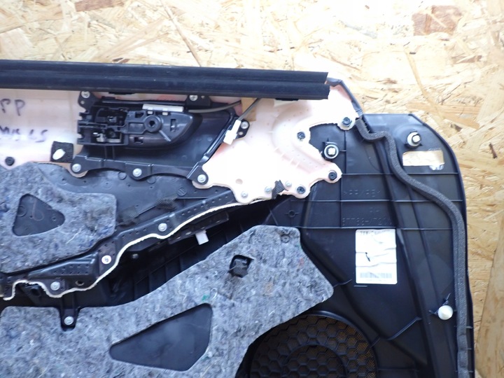 фото №12, Боковина двері праві перед lexus is iii 200t 300 po рестайлінг 2018 європа