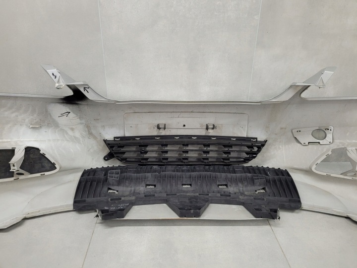 фото №11, Бампер перед передний opel zafira b ii рестайлинг 08-14