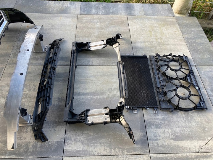 фото №16, Audi a6 c8 4k0 21r бампер pas балка 4k0807437