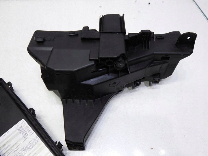 фото №7, Корпус коробка запобіжників volvo s60 9494210