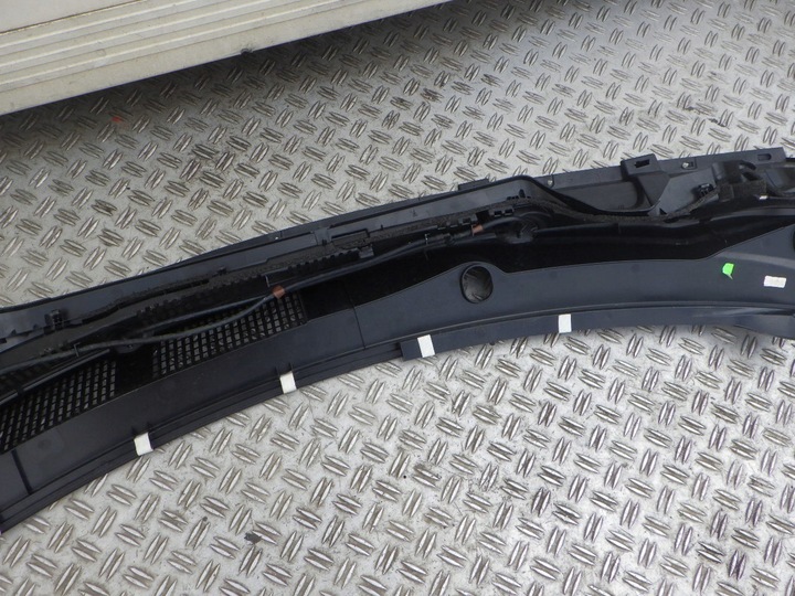 фото №9, Toyota aygo x панель под лобовым стеклом 55708-0h150