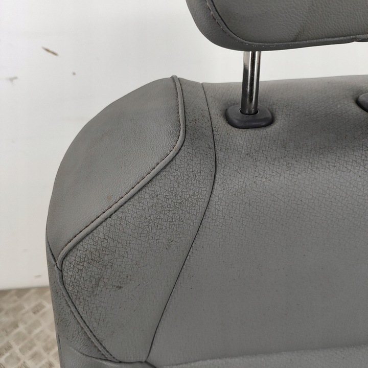 фото №7, Toyota sienna xl40 iv 2020 сидіння задній