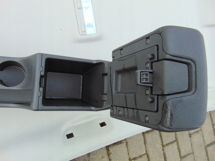 фото №7, Підлокітник тунель середній opel astra iv j рестайлінг універсал європа