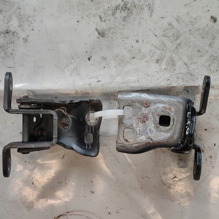 фото №1, Chrysler 300c петли дверь передние