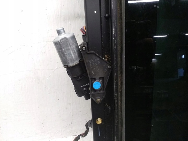 фото №7, Audi q7 4l 2012 люк комплект