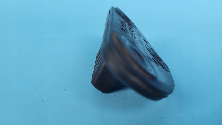 фото №10, Hyundai tucson iv 22r відбійник кришки багажника 81739-a9100