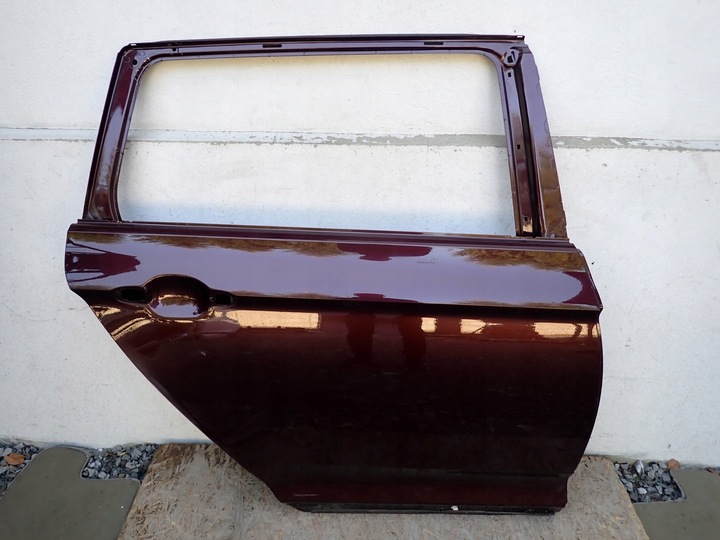фото №1, Дверь правые задние правый зад vw volkswagen passat b8 3g 3g9 универсал 2014-2024r