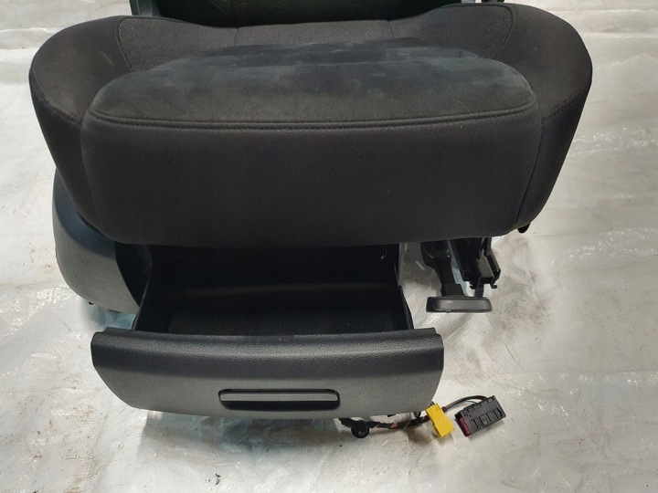 фото №14, Vw tiguan 5n рестайлінг 2015r сидіння диван комплект підігрів алькантара супер стан