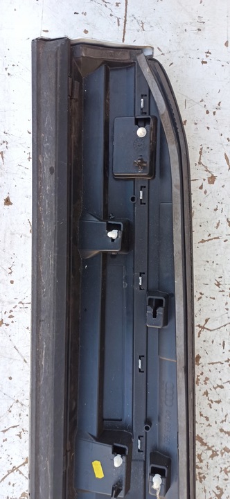 фото №8, Audi q7 2015- планка двері праві перед 4m0853960b