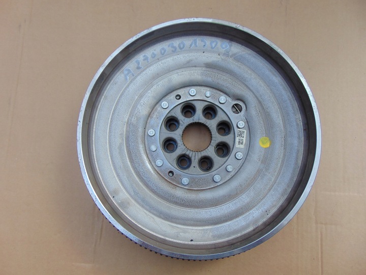 фото №1, Колесо двухмассовый mercedes w117 w176 w246 a2700301500