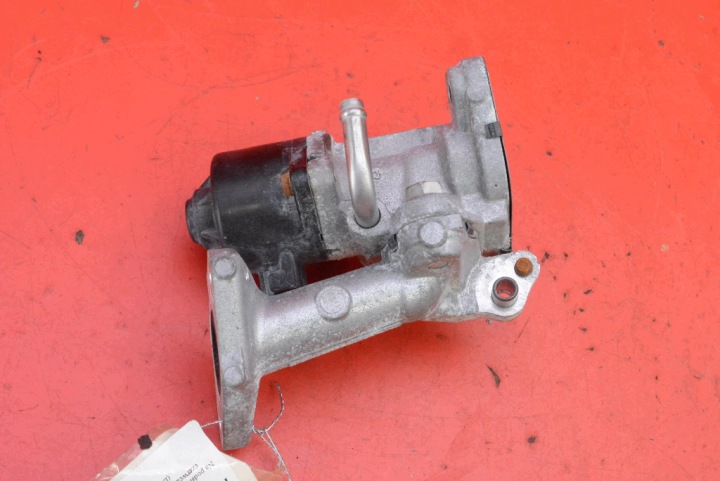 фото №5, Клапан egr f3010-15350 toyota yaris 4 iv 1.5 vvt-ie гибрид 91 km 20-24
