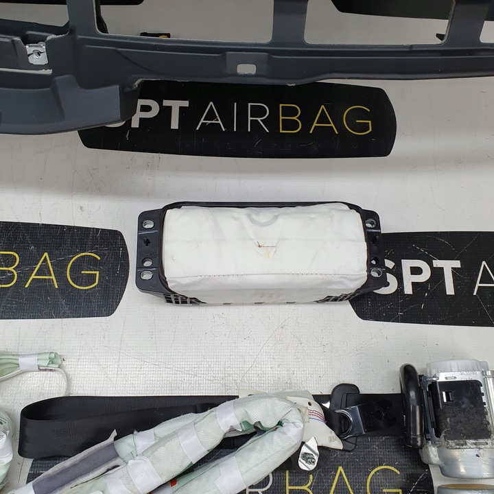 фото №11, A5 8w панель консоль подушки ремені подушка безпеки штори