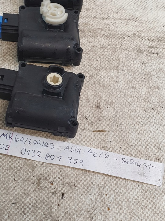 фото №8, Двигун нагрівача регулятор 0132801359 bosch audi a6 c6 sedan 05r.
