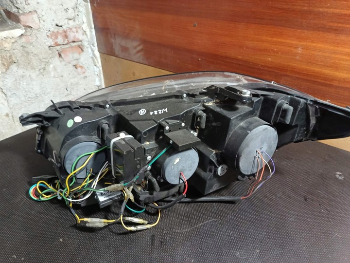 фото №9, Лампы перед комплект левая правая sonar mercedes w221