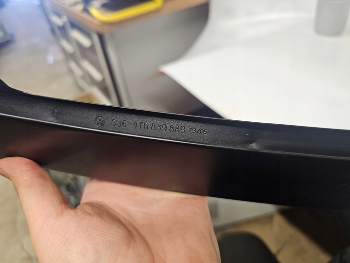 фото №9, Volkswagen touran i планка защита стойка дверь левый зад 1t0839889