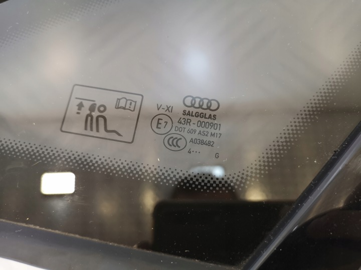 фото №8, Скло кузова as2 праве зад audi a8 d4 14r