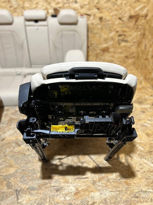 фото №14, Сиденья средство салон диван подлокотник обшивки bmw x3 g01 beż 3km 2023r